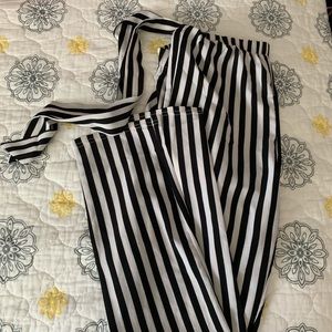 Tied waist vertical striped pants